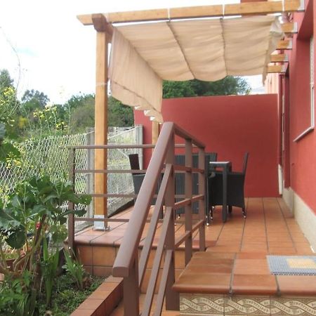 Apartamento Con Terraza Y Vistas Al Mar บวยอู ภายนอก รูปภาพ