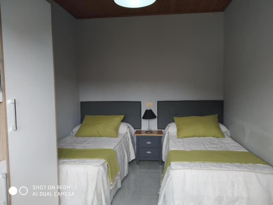Apartamento Con Terraza Y Vistas Al Mar บวยอู ภายนอก รูปภาพ